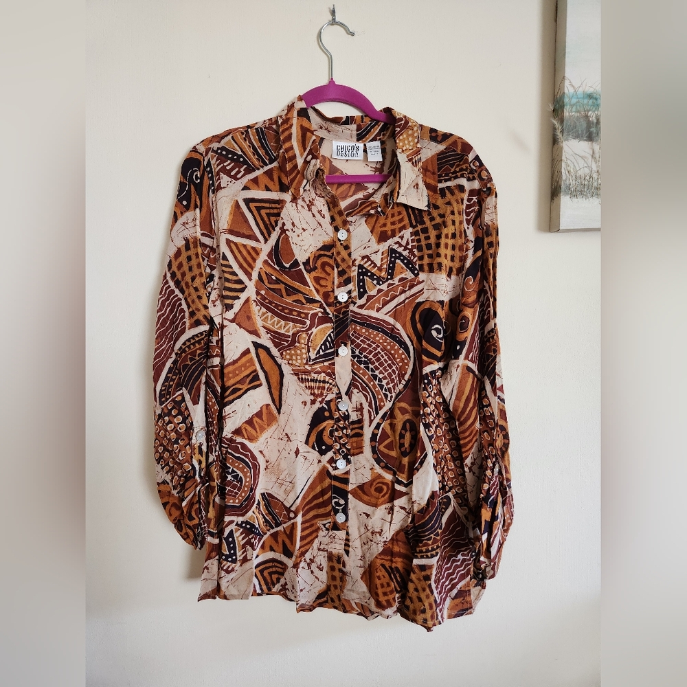 Chicos Designs Top long sleeve geometric shirt Size 2 L/XL NWOT